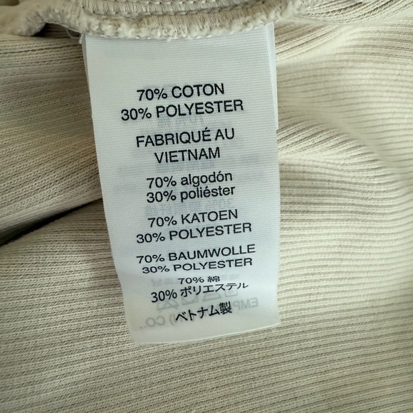 Vuori Cream Half-Zip Sweatshirt - Picture 8 of 15